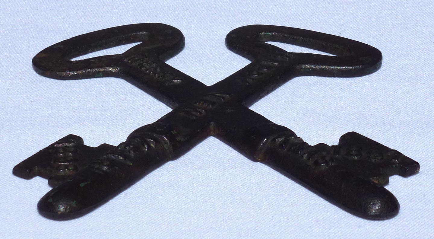 1897 Christmas souvenir metal keys