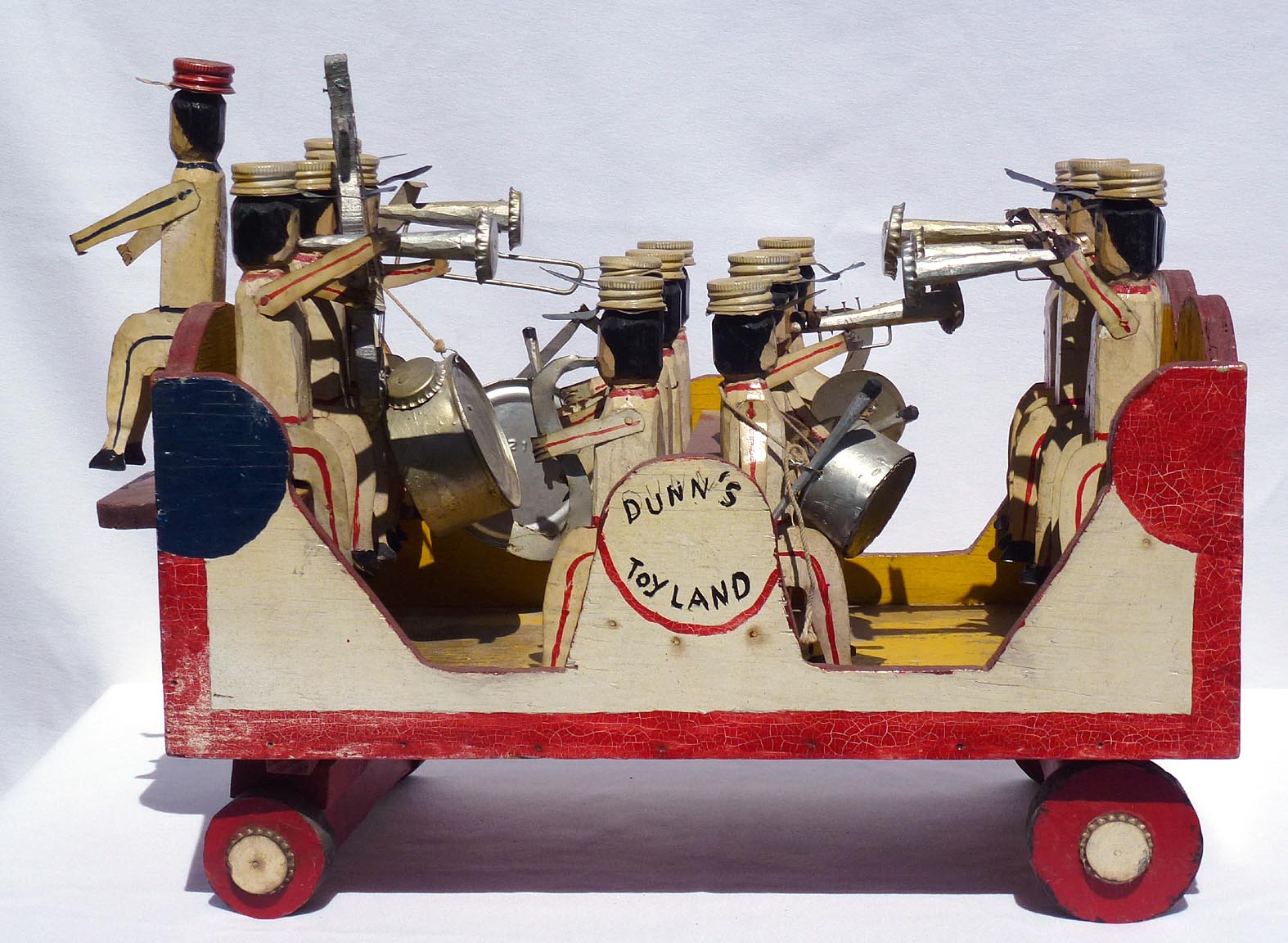 Dunn's Toyland model band wagon