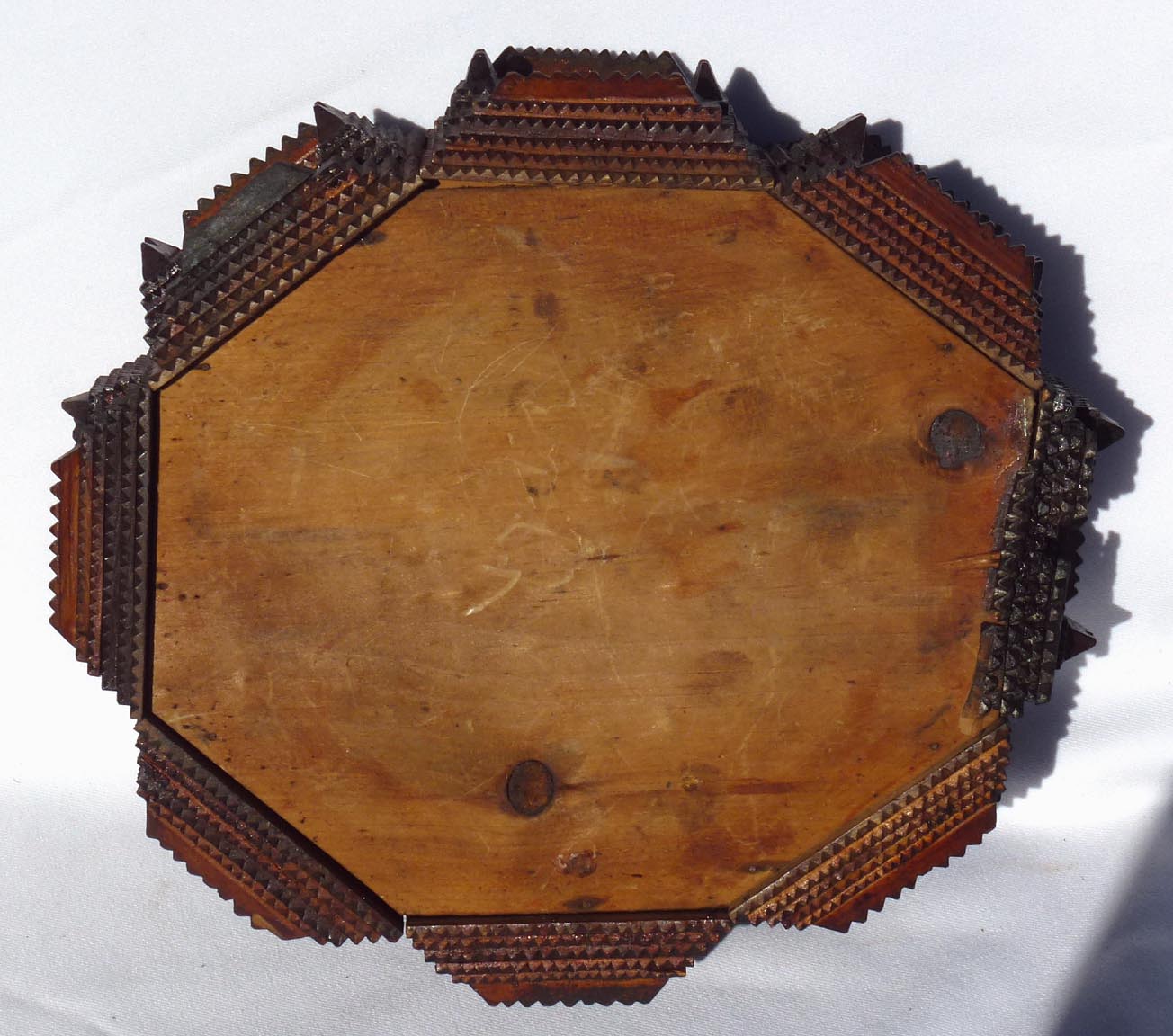 Octagonal tramp art box with leaves