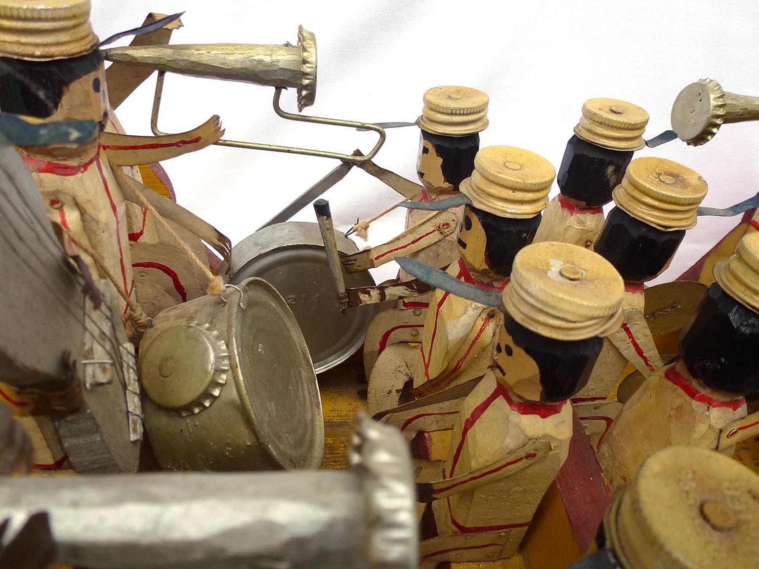 Dunn's Toyland model band wagon