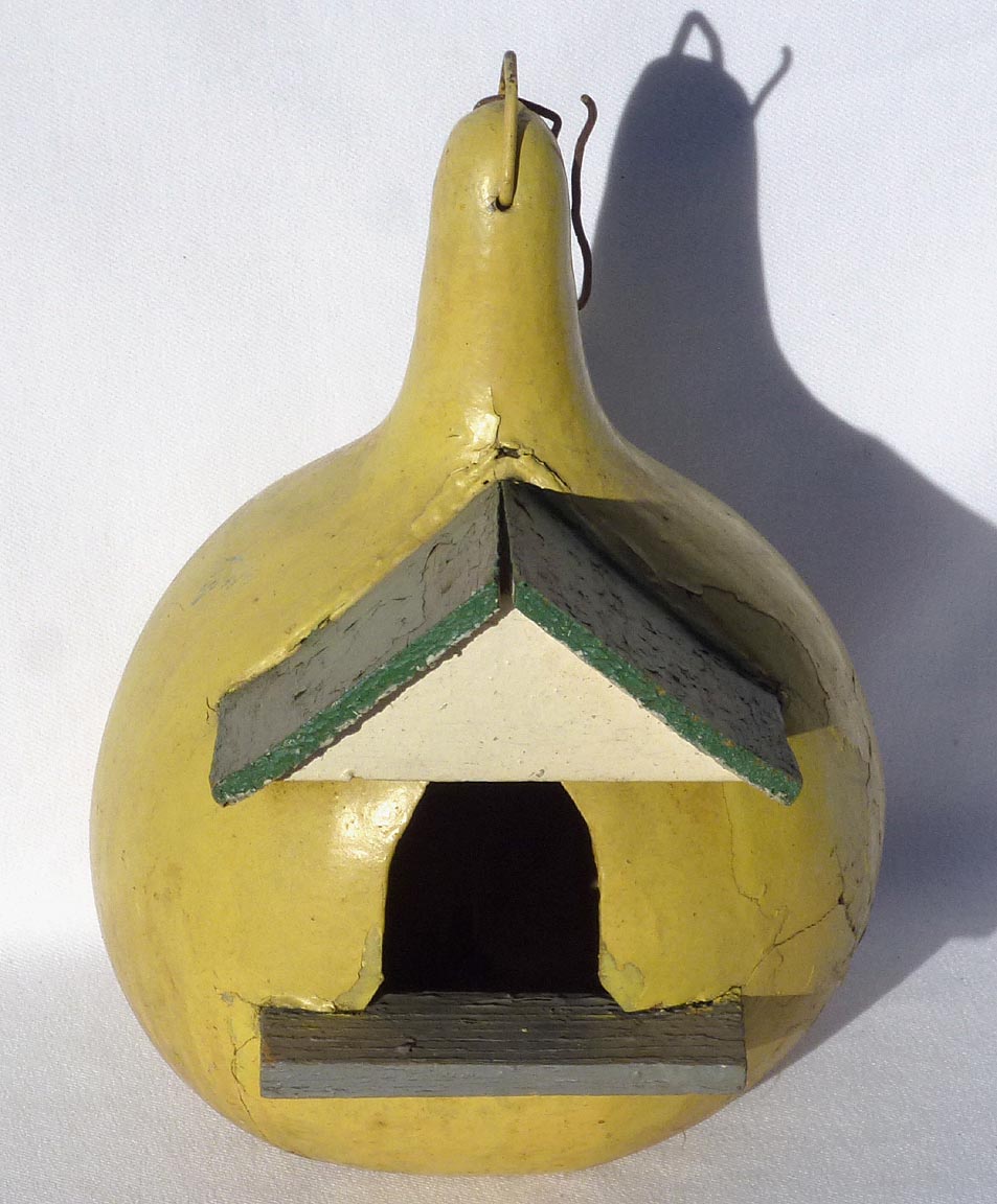 Gourd birdhouse