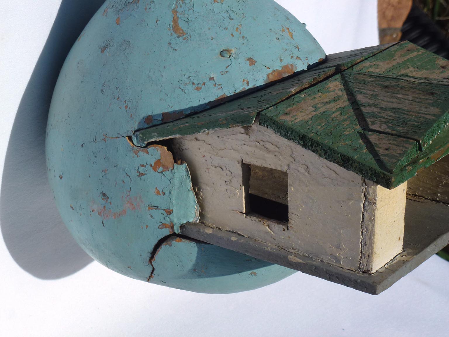 Gourd birdhouse